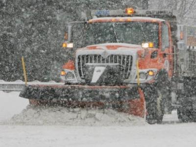 Snow plow 