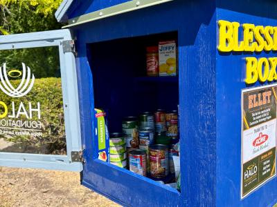 Blessing box 